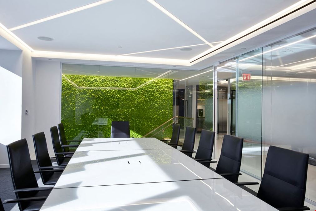 Emerge212 - 1185 Avenue of the Americas