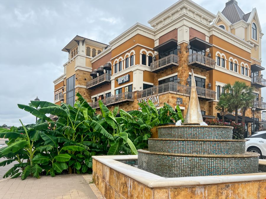 TX, Burleson - E Renfro St