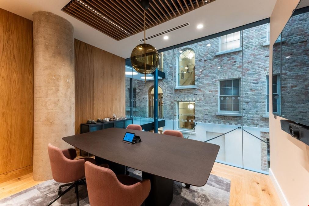 Iconic Offices1 - Iconic Offices - Hume Street House