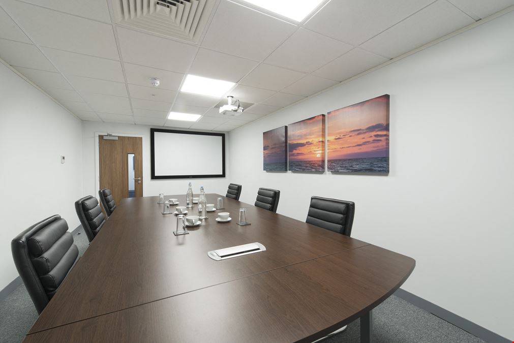 hubspace - Devonshire House Basingstoke