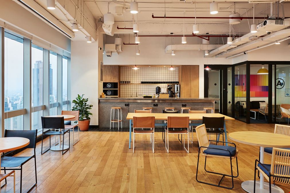 SINARMAS LAND PLAZA SUDIRMAN