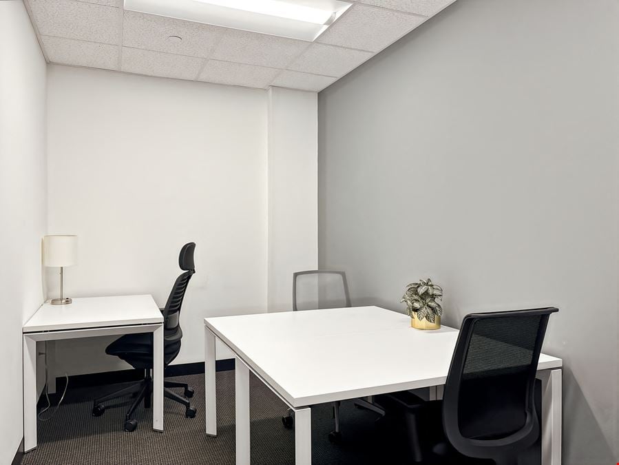 Regus - Boston - 101 Arch Street
