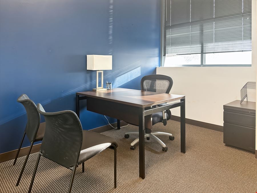 Regus - Murfreesboro - The Avenue