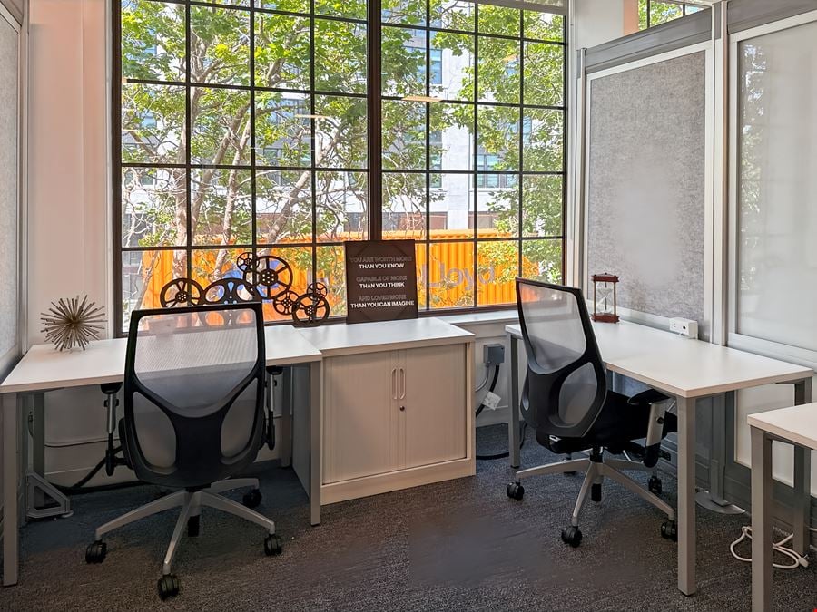 CA, Oakland - Spaces Jack London Square