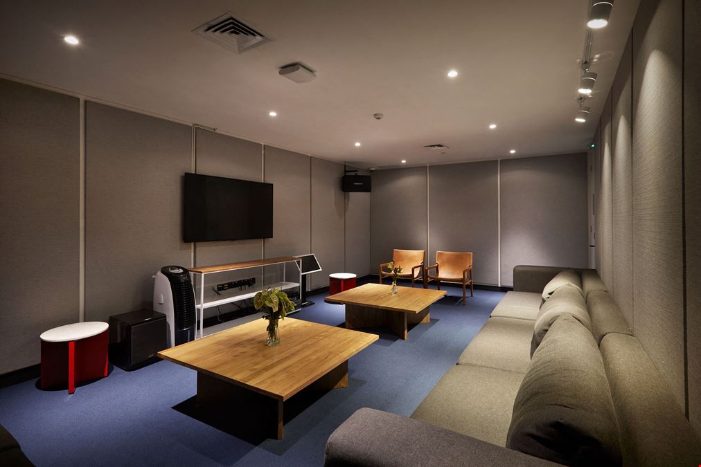 SINARMAS LAND PLAZA SUDIRMAN