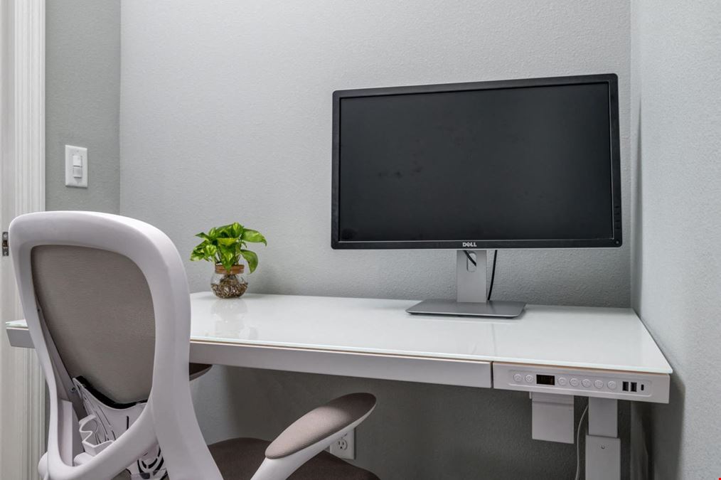 Private Office 138