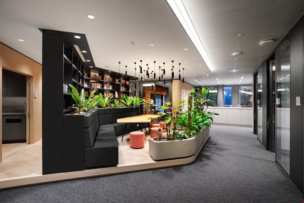 K1 Business Club - k1 BusinessClub FOUR