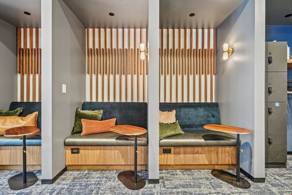 Industrious - Charlotte Uptown South