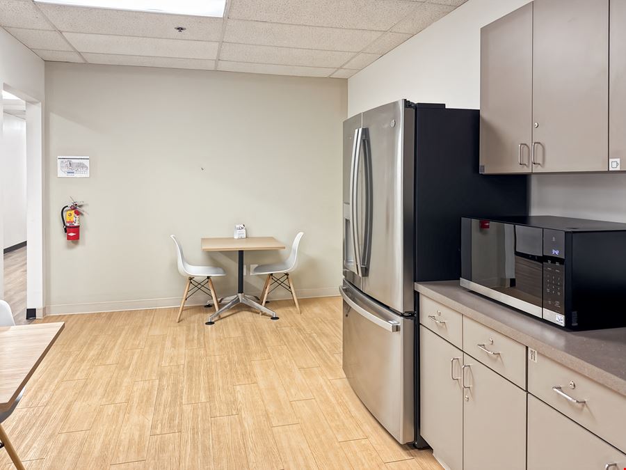 Regus - Chandler - Alma School Rd
