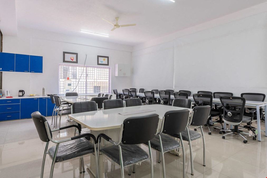 Founders Cube Coworking