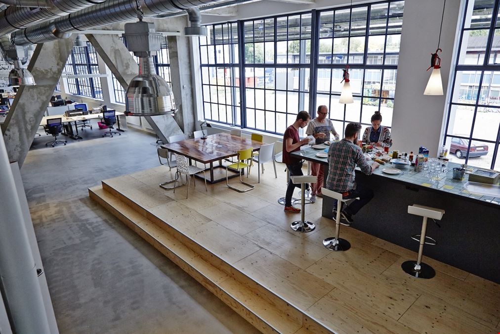 Strijp CS - Strijp-CS Co-working Eindhoven