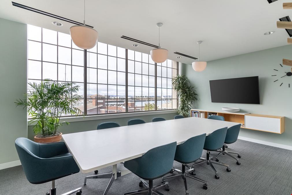 CA, Oakland - Spaces Jack London Square