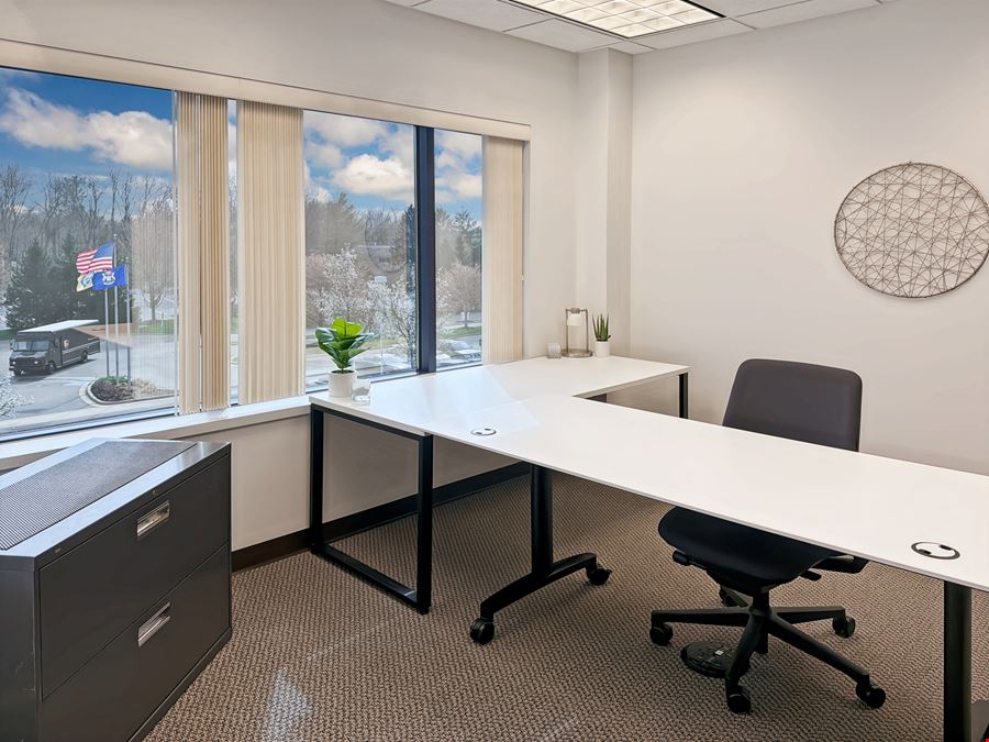 HQ - Grand Rapids - Kenmoor Avenue SE