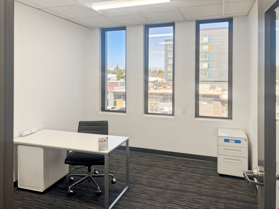 WA, Burien - 8th Ave