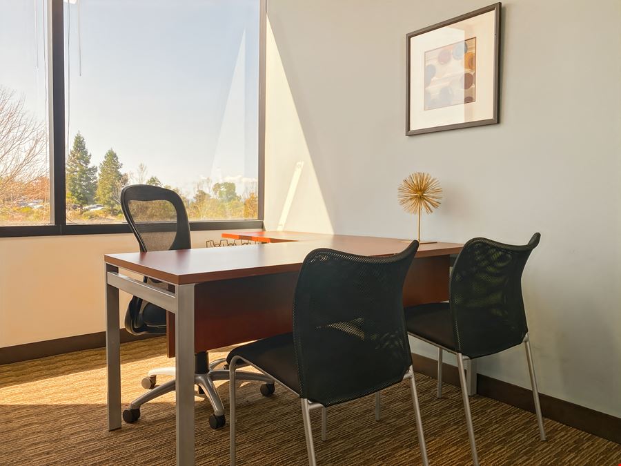 CA, Santa Rosa - Fountaingrove Center