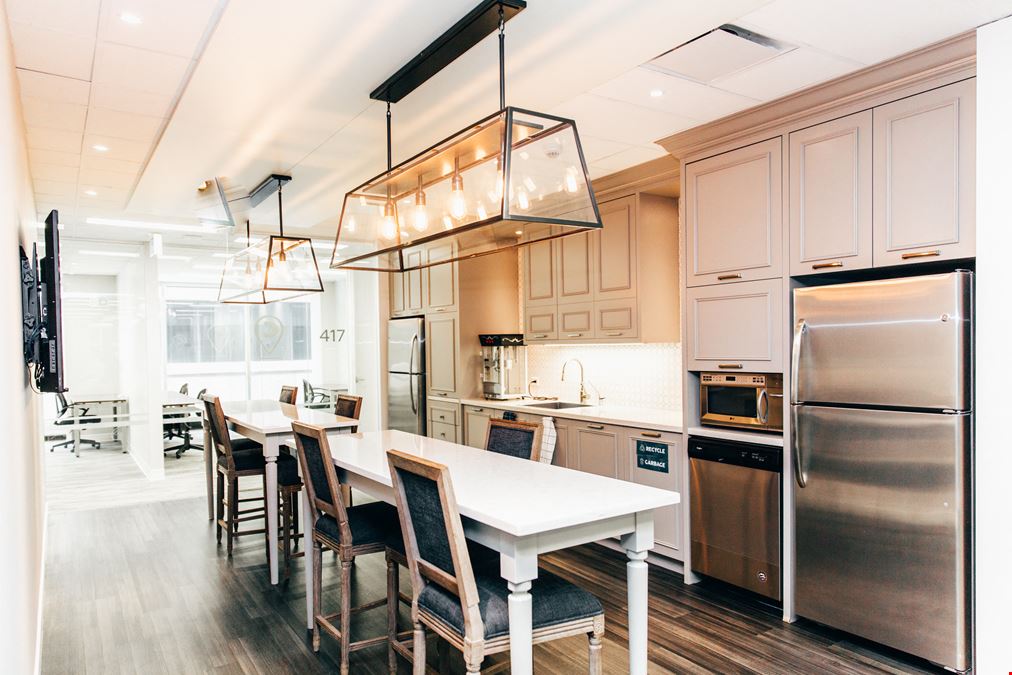 Aspen Flex - 444 5 Ave SW