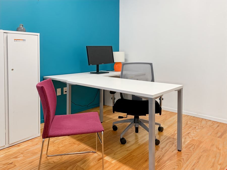 MD, Chevy Chase - Spaces Chase Tower