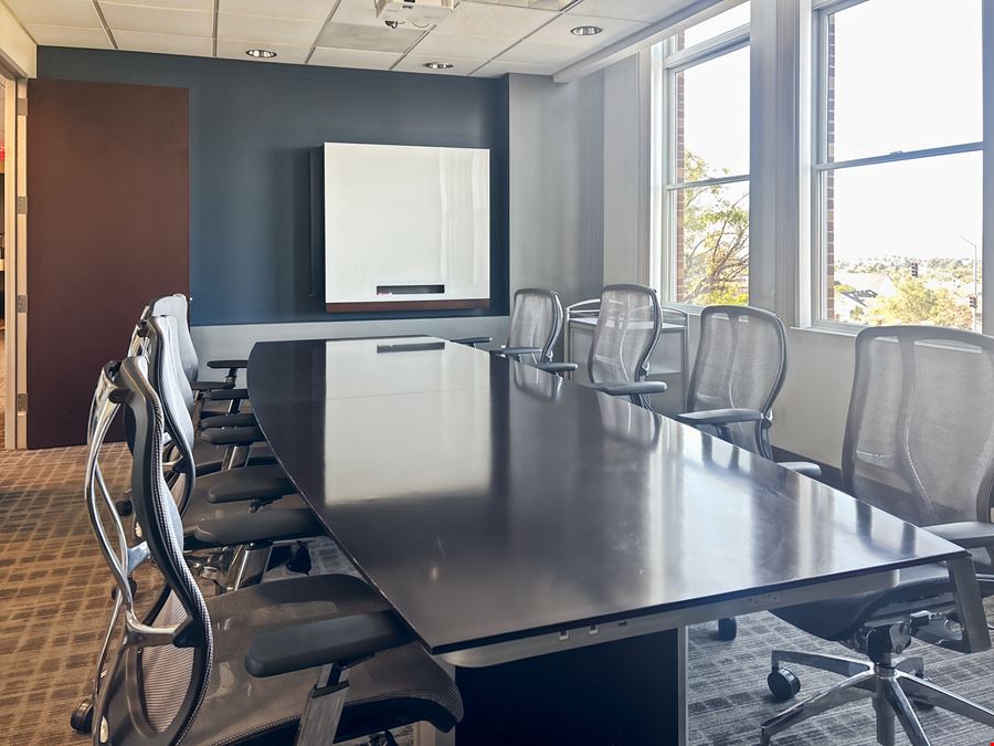 CA, Ladera Ranch - Ladera Corporate Terrace