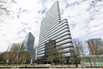 Spaces - Galleria at Post Oak