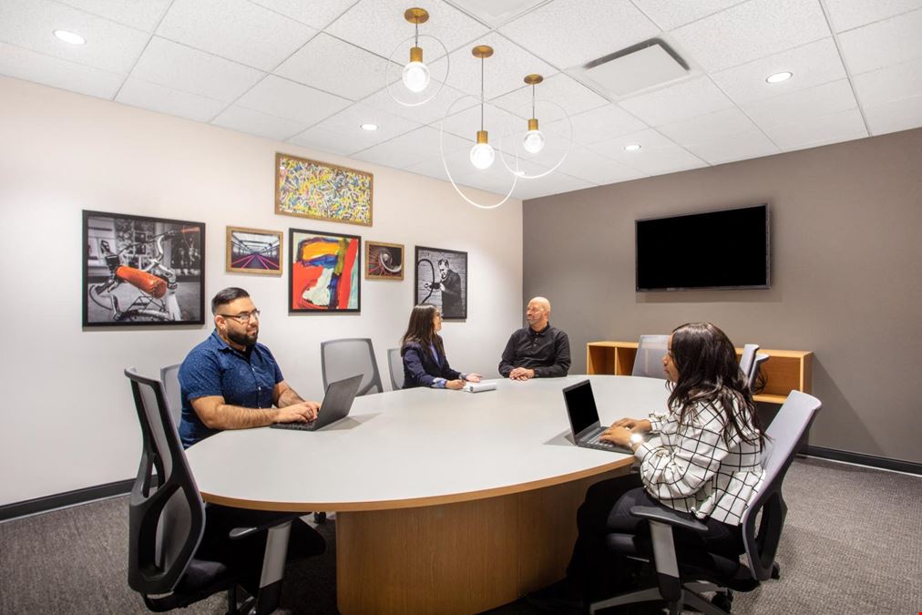 IL, Chicago - 401 North Michigan