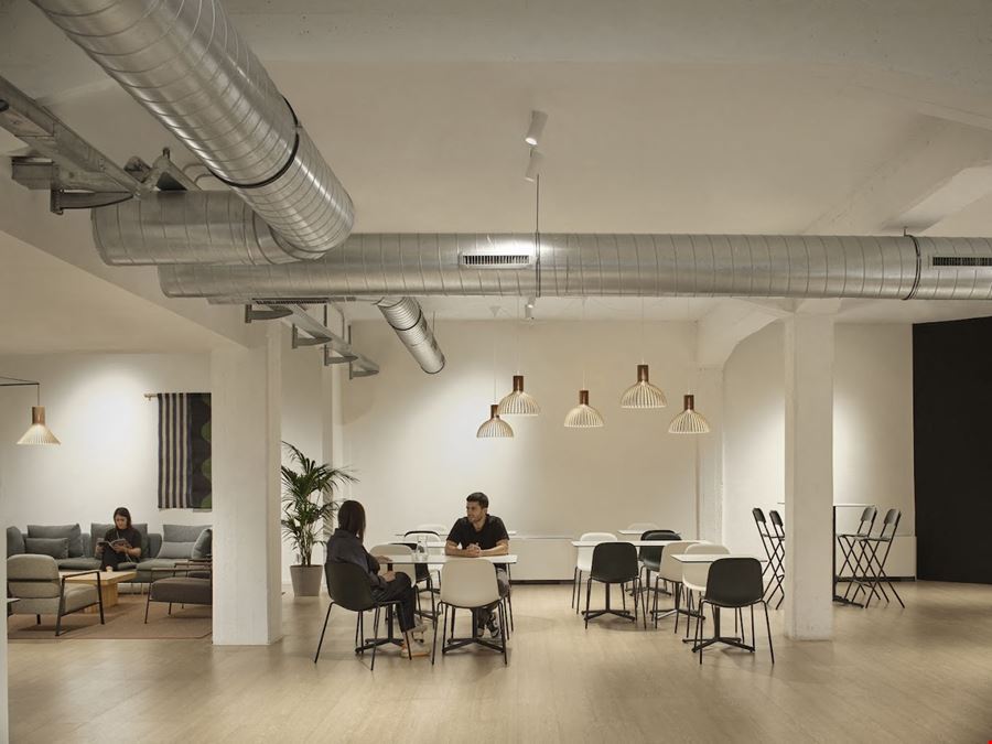 YoRoom Coworking & Office