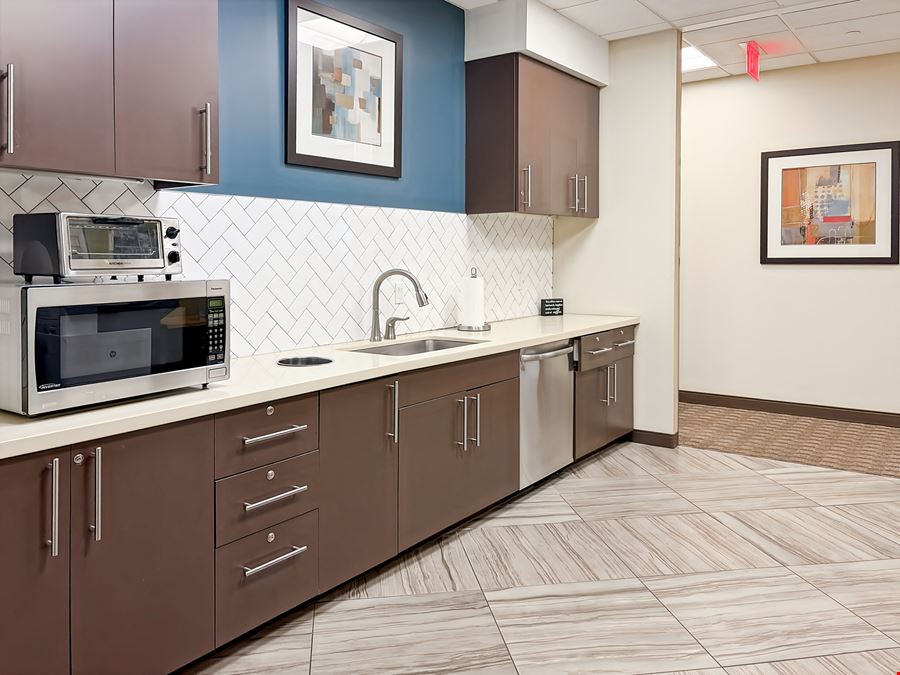 Regus - Ashburn - Lakeview University