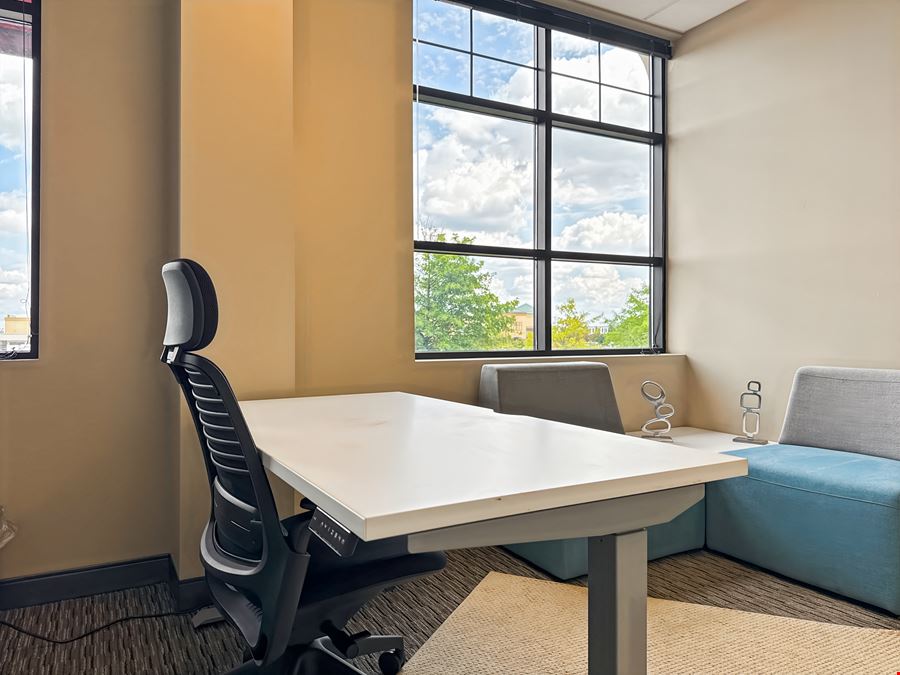 MN, Minneapolis - Maple Grove - Arbor Lakes