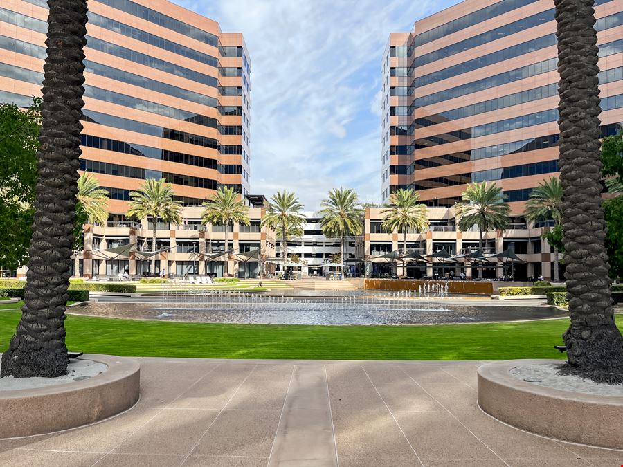 CA, Irvine - Main St