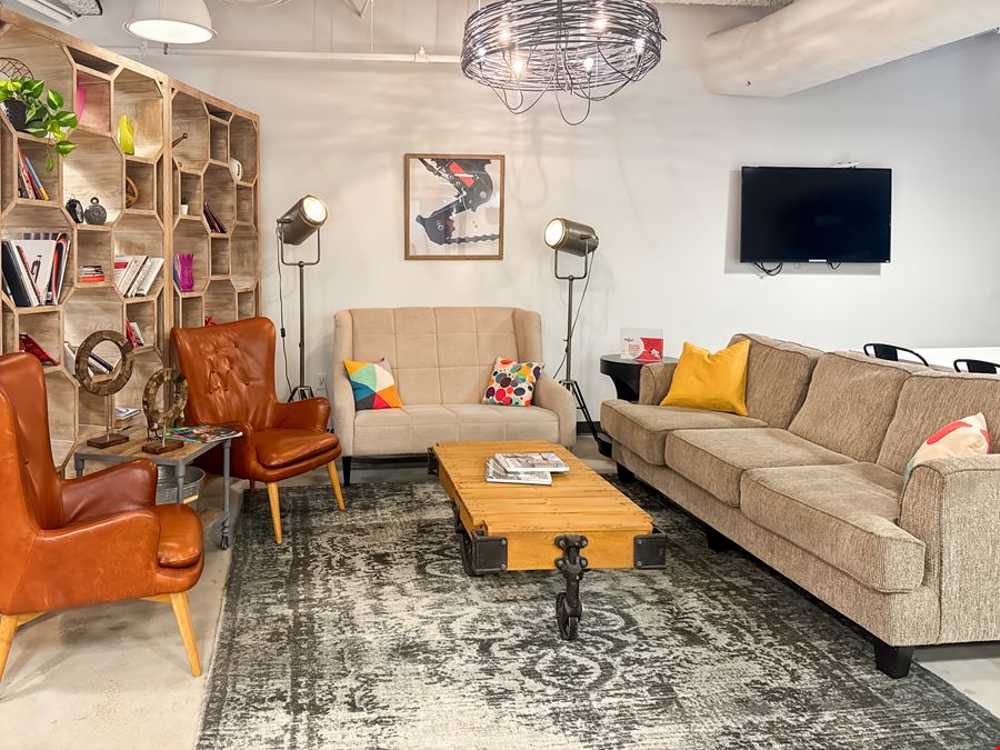 FL, St. Petersburg - First Central Tower