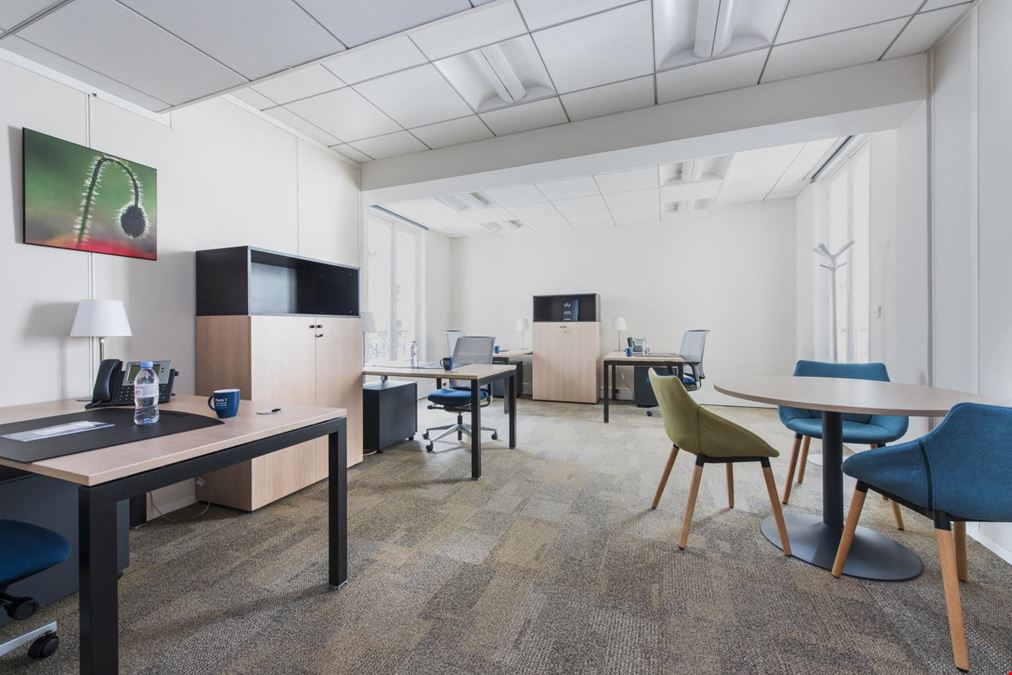 Mitwit Office - Paris Opera ( Ex Multiburo )