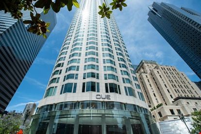 Regus - US Bank Tower