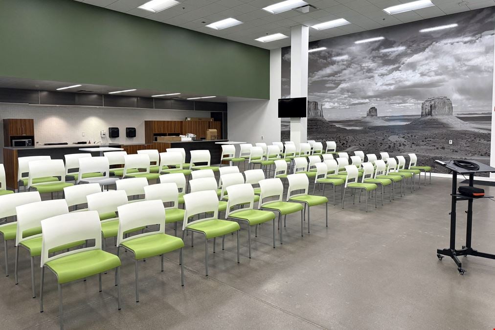 Loloft Phoenix Event Space (75 guests)