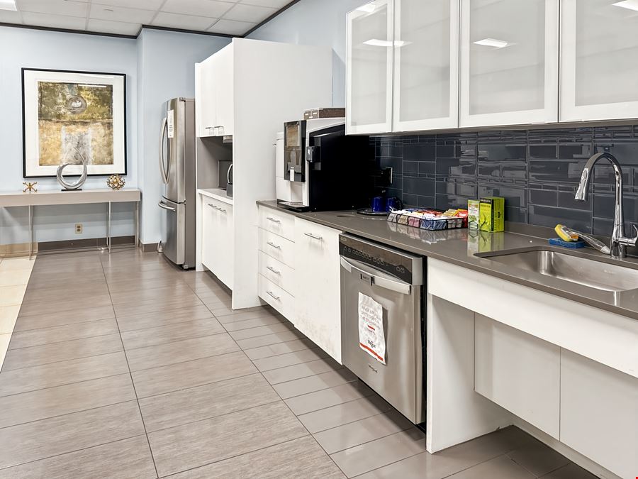 Regus - Austin - Arboretum Plaza