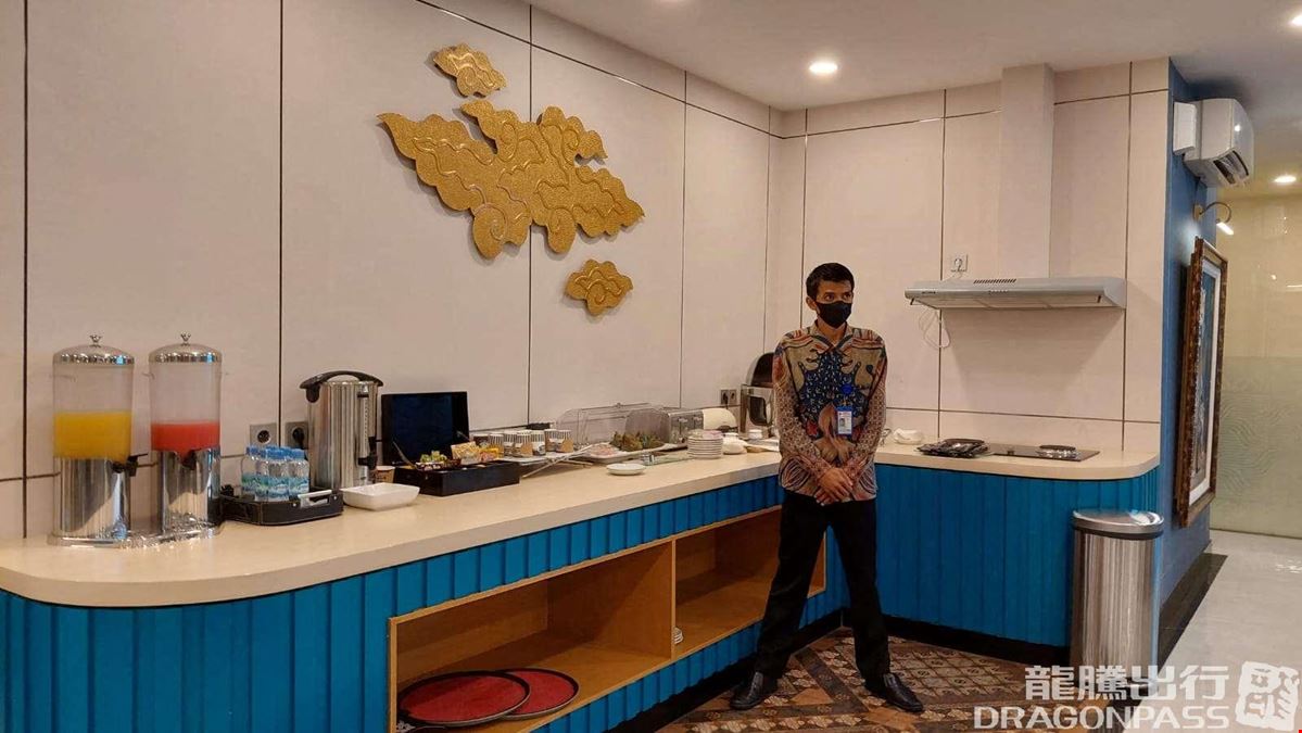 Saphire PremiAir Executive Lounge Halim Perdanakusuma Airport Departure Terminal