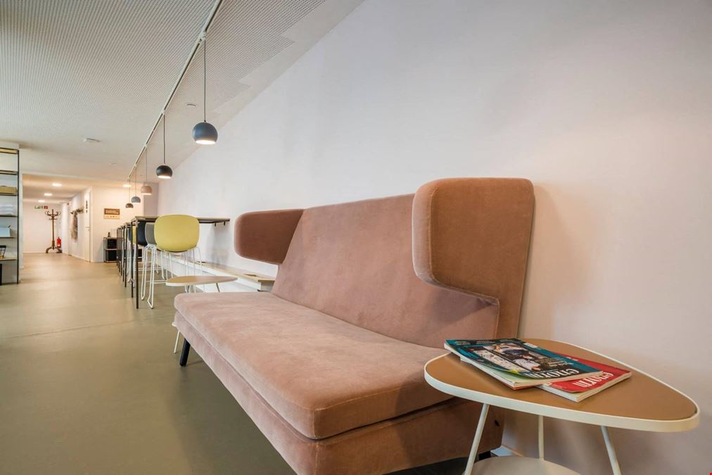 Cowoki Coworking Plus