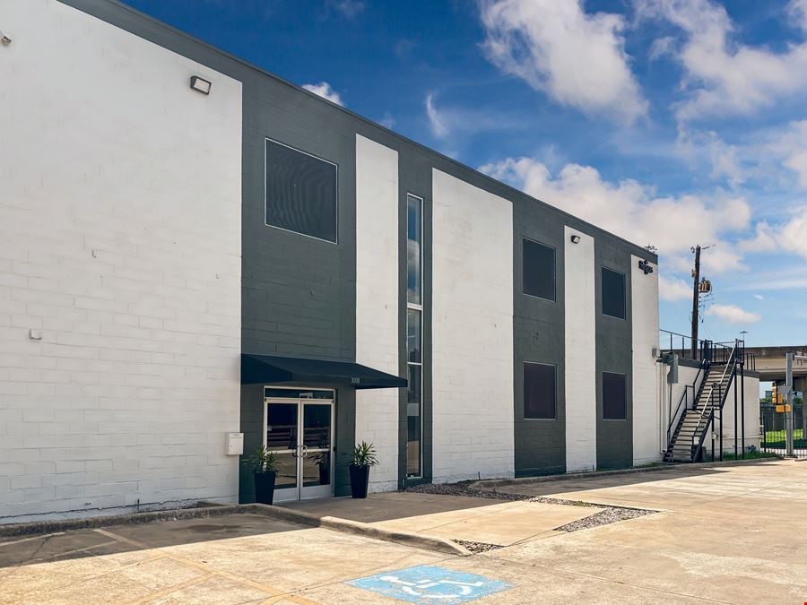 TX, Dallas - Ross Ave