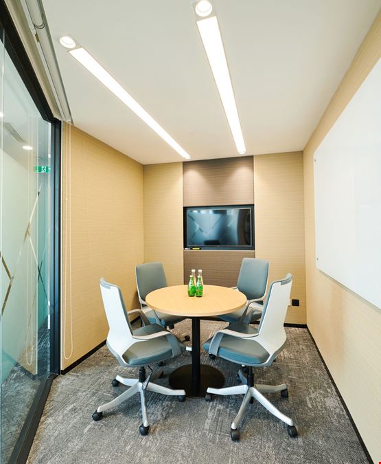 Compass Offices - Bitexco Financial Tower