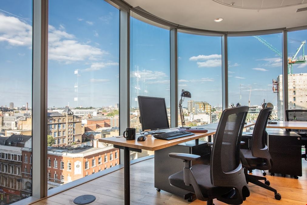 InfinitSpace - Beyond Aldgate Tower