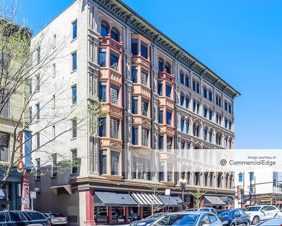 101 West Grand Avenue