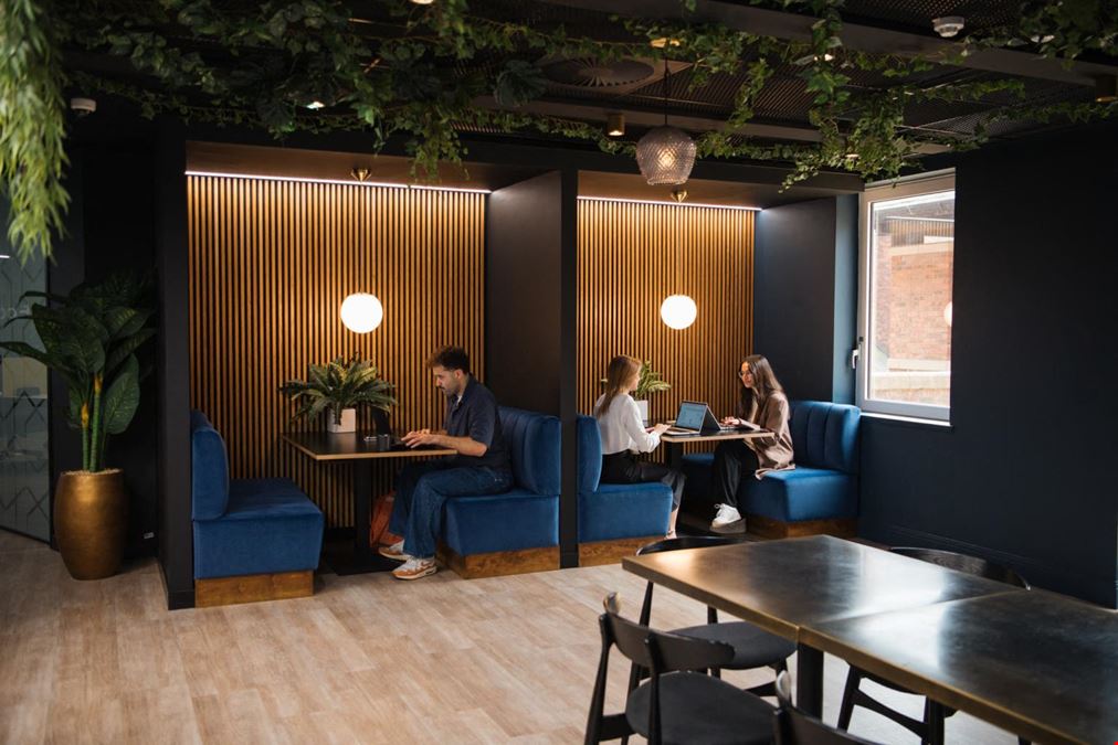 Wizu Workspace - One Embankment