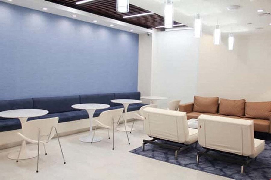 Jay Suites Bryant Park