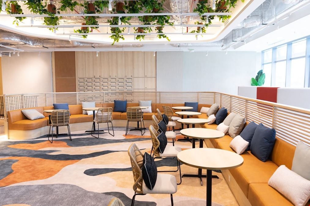 GoWork - BSD Green Office Park