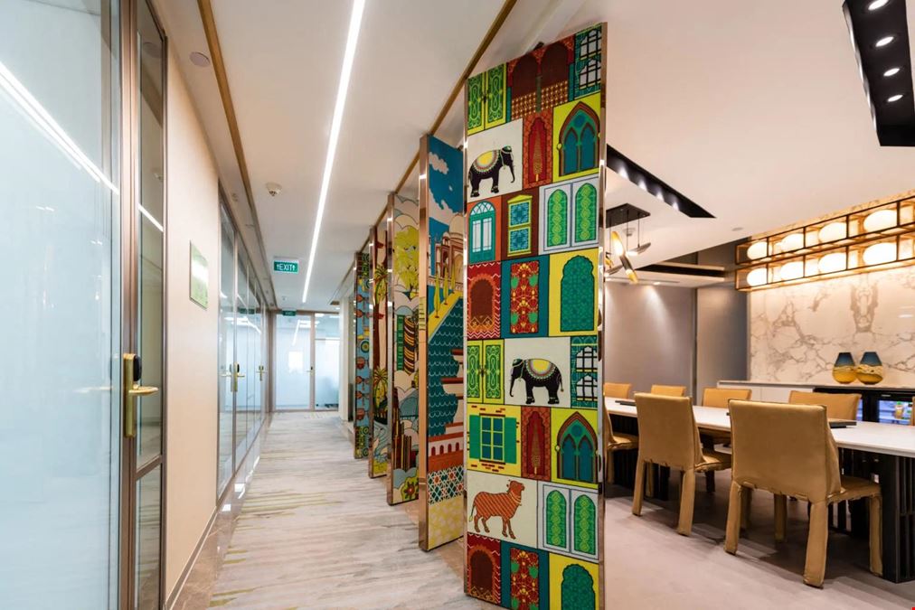 The Executive Centre - Maker Maxity