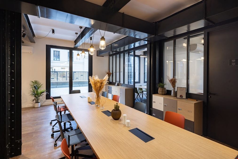 Work And Share - Saint-Ouen