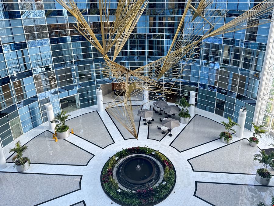 Regus - Hollywood – Presidential Circle