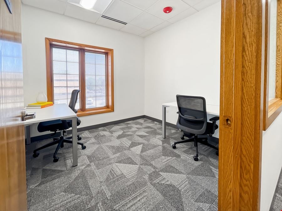 IL, Naperville - South Washington St