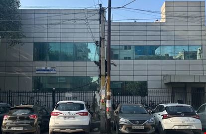 M&M Coworks