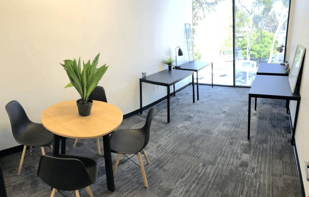 Private Office - 130 sq ft (Floor-to-Ceiling Windows) (#213)