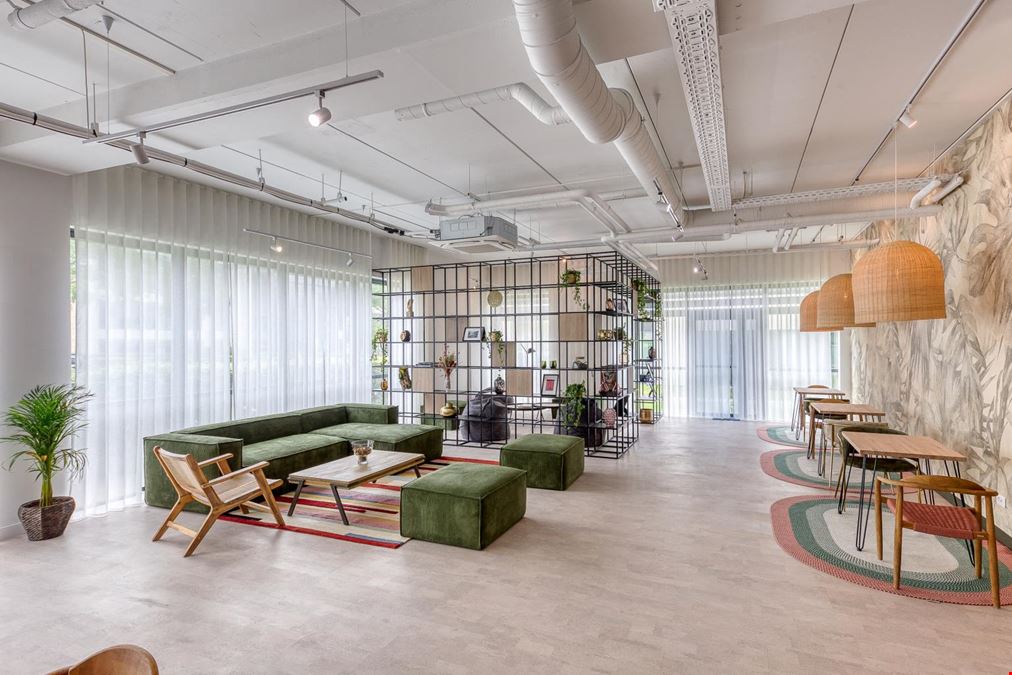 Workways - Paris VAL D'Europe