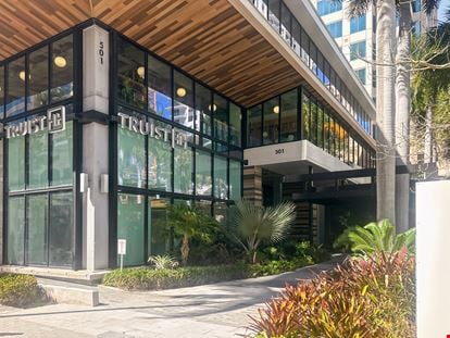 Spaces - Fort Lauderdale - Las Olas Square